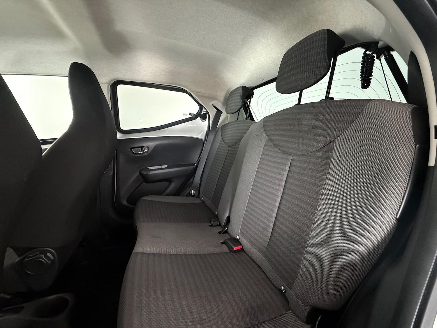 Used Toyota AYGO 2019 for sale - 77268234: Photo 12