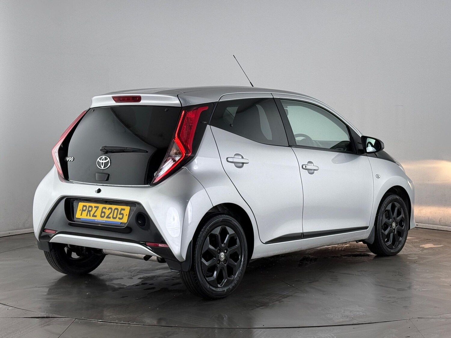 Used Toyota AYGO 2019 for sale - 77268234: Photo 6