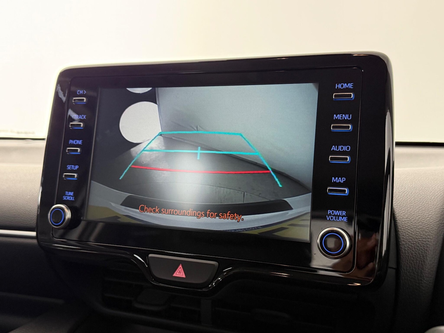 Used Toyota Yaris 2022 for sale - 77244029: Photo 32