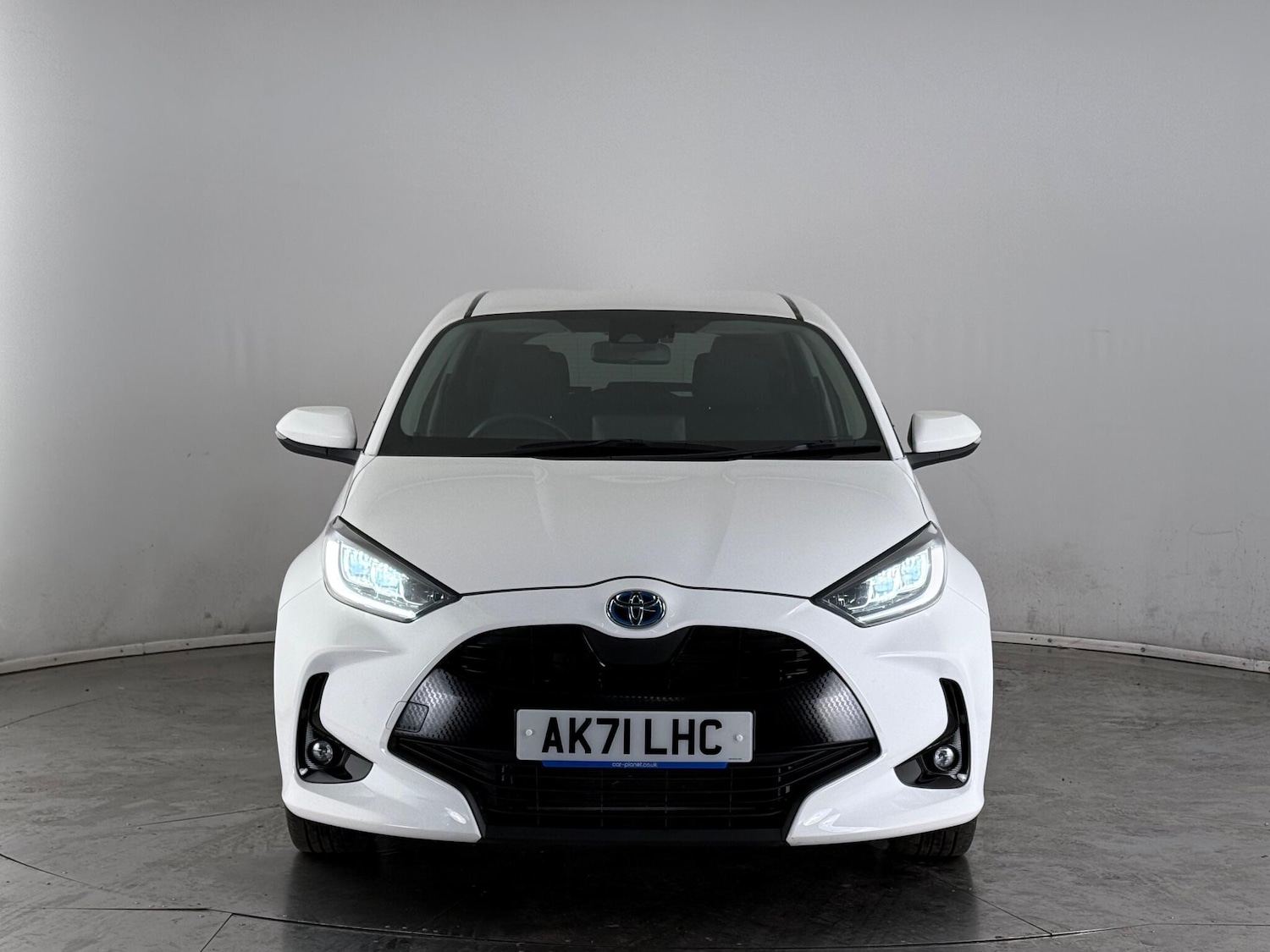 Used Toyota Yaris 2022 for sale - 77244029: Photo 5