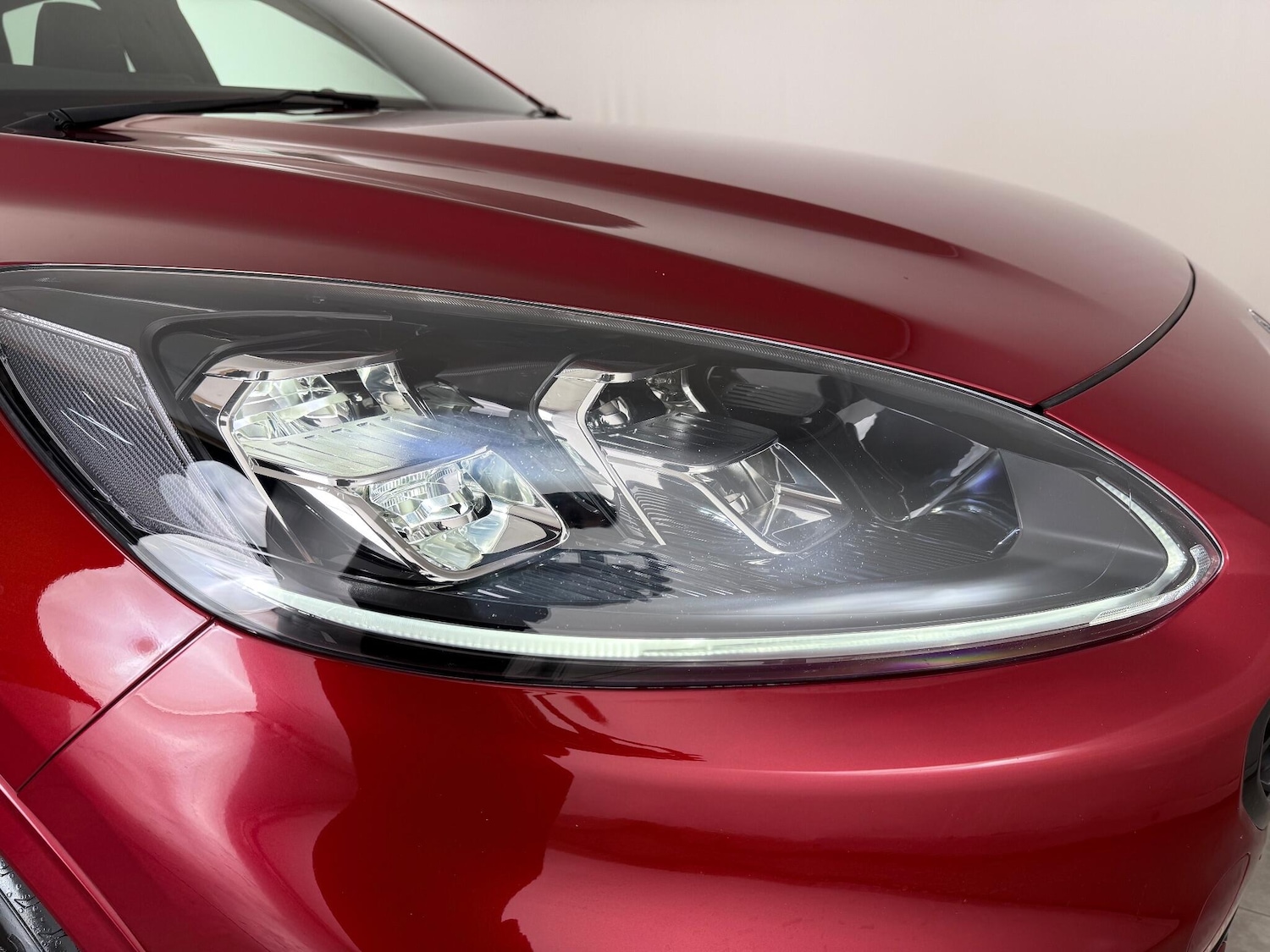 Used Ford Kuga 2022 for sale - 76468385: Photo 8