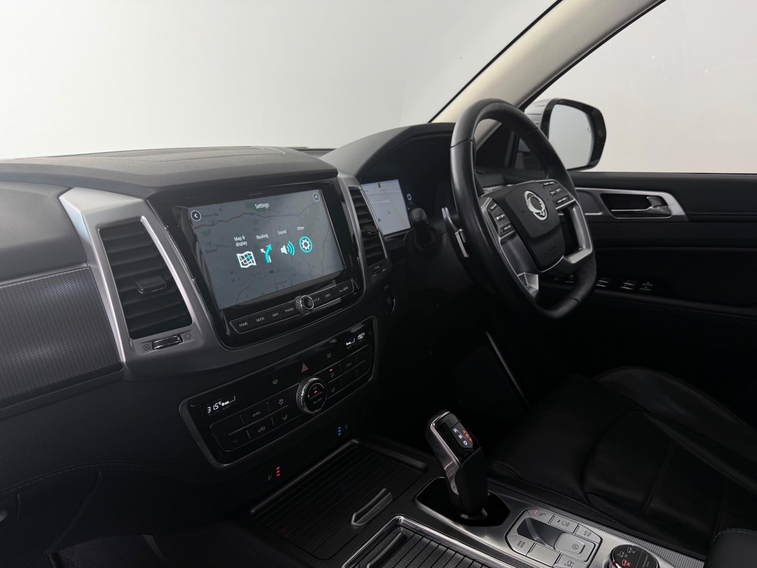 Used Ssangyong Rexton 2021 for sale - 77244024: Photo 13