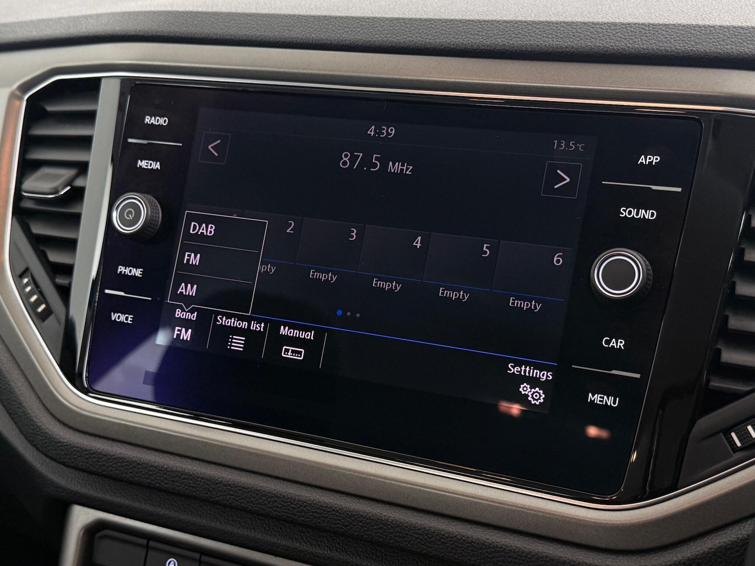 Used Volkswagen T-Roc 2020 for sale - 76468598: Photo 27