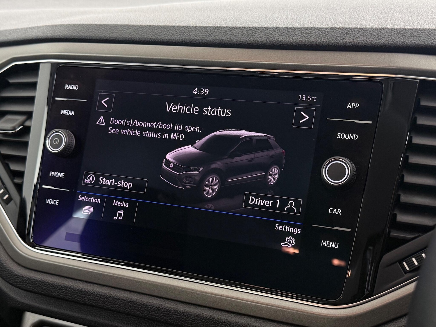 Used Volkswagen T-Roc 2020 for sale - 76468598: Photo 29