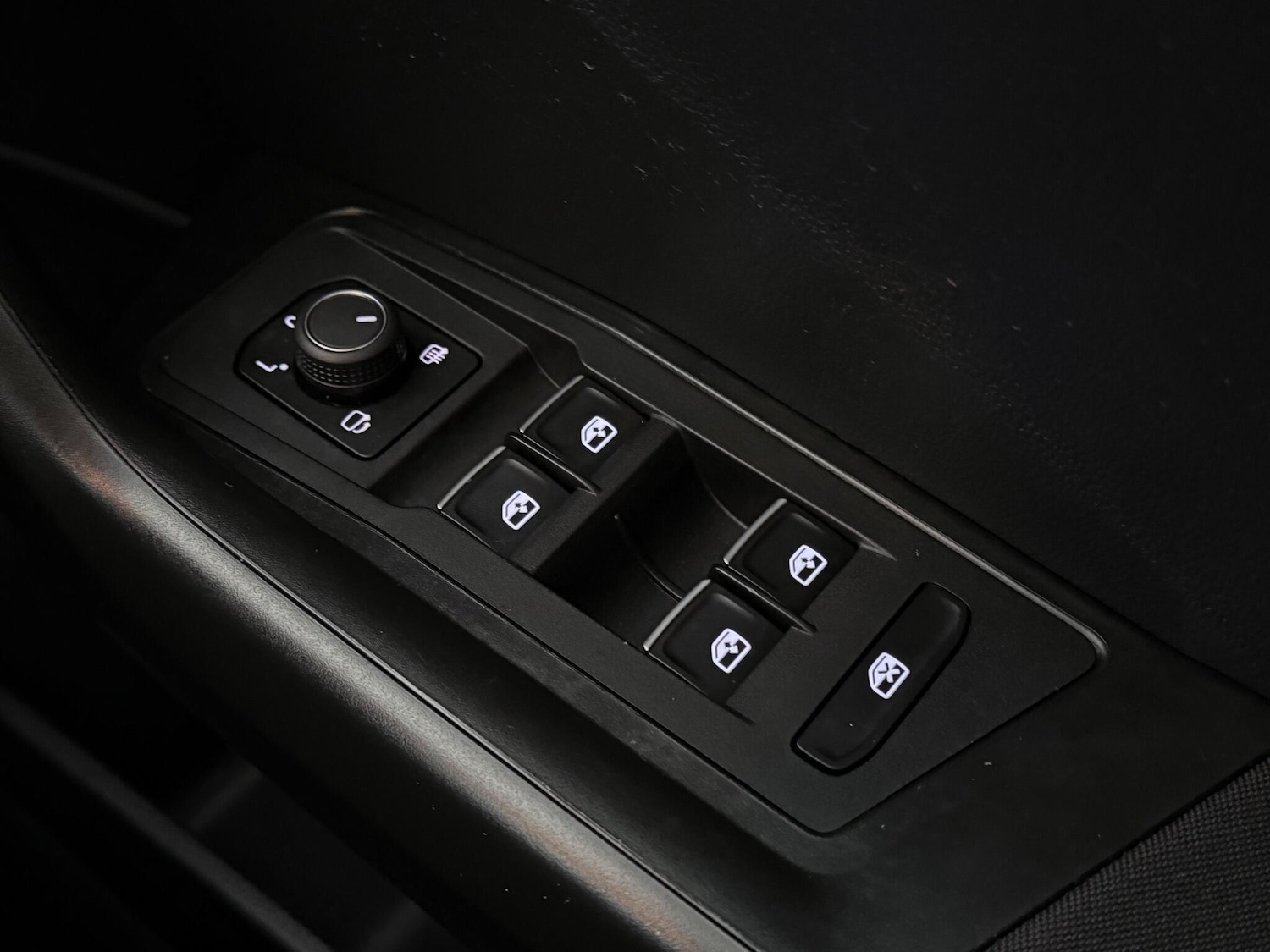 Used Volkswagen T-Roc 2020 for sale - 76468598: Photo 44