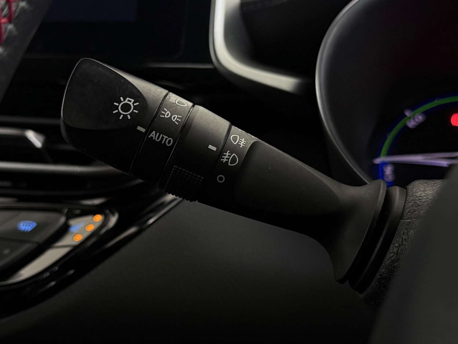 Used Toyota C-HR 2022 for sale - 77222383: Photo 17