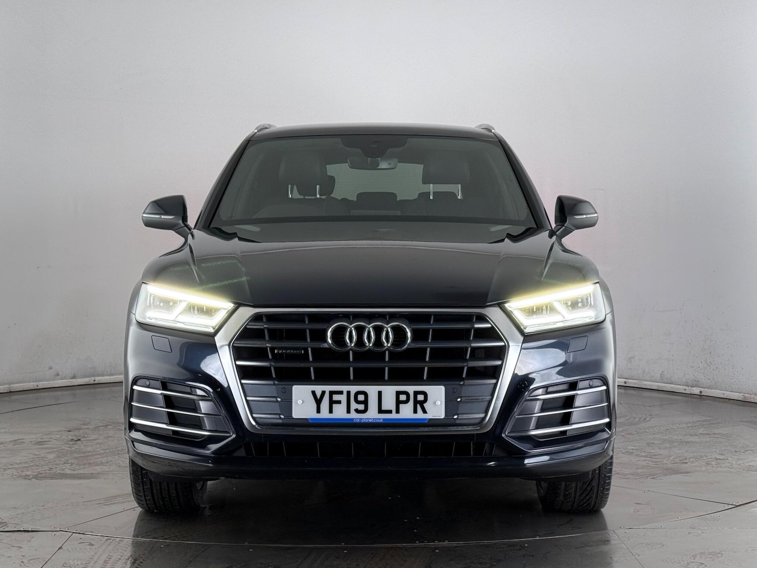 Used Audi Q5 2019 for sale - 77587469: Photo 2