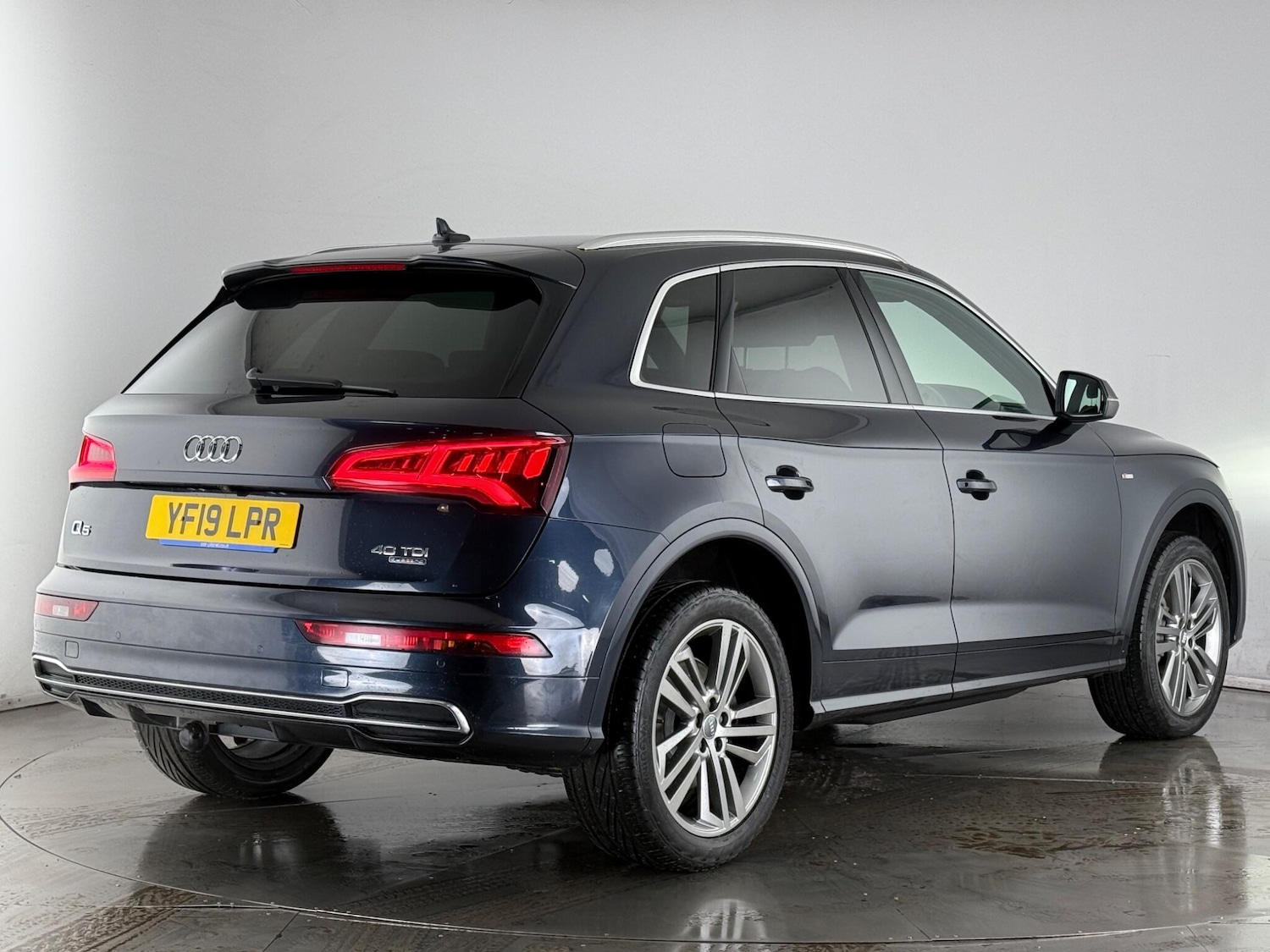 Used Audi Q5 2019 for sale - 77587469: Photo 5