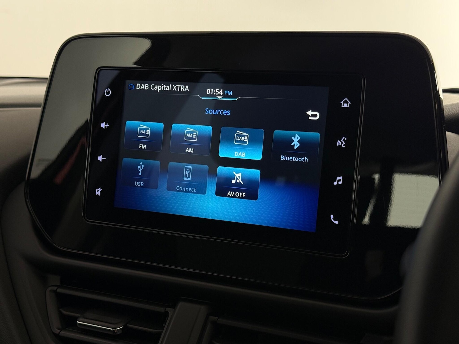 Used Suzuki SX4 S-Cross 2023 for sale - 76468555: Photo 32