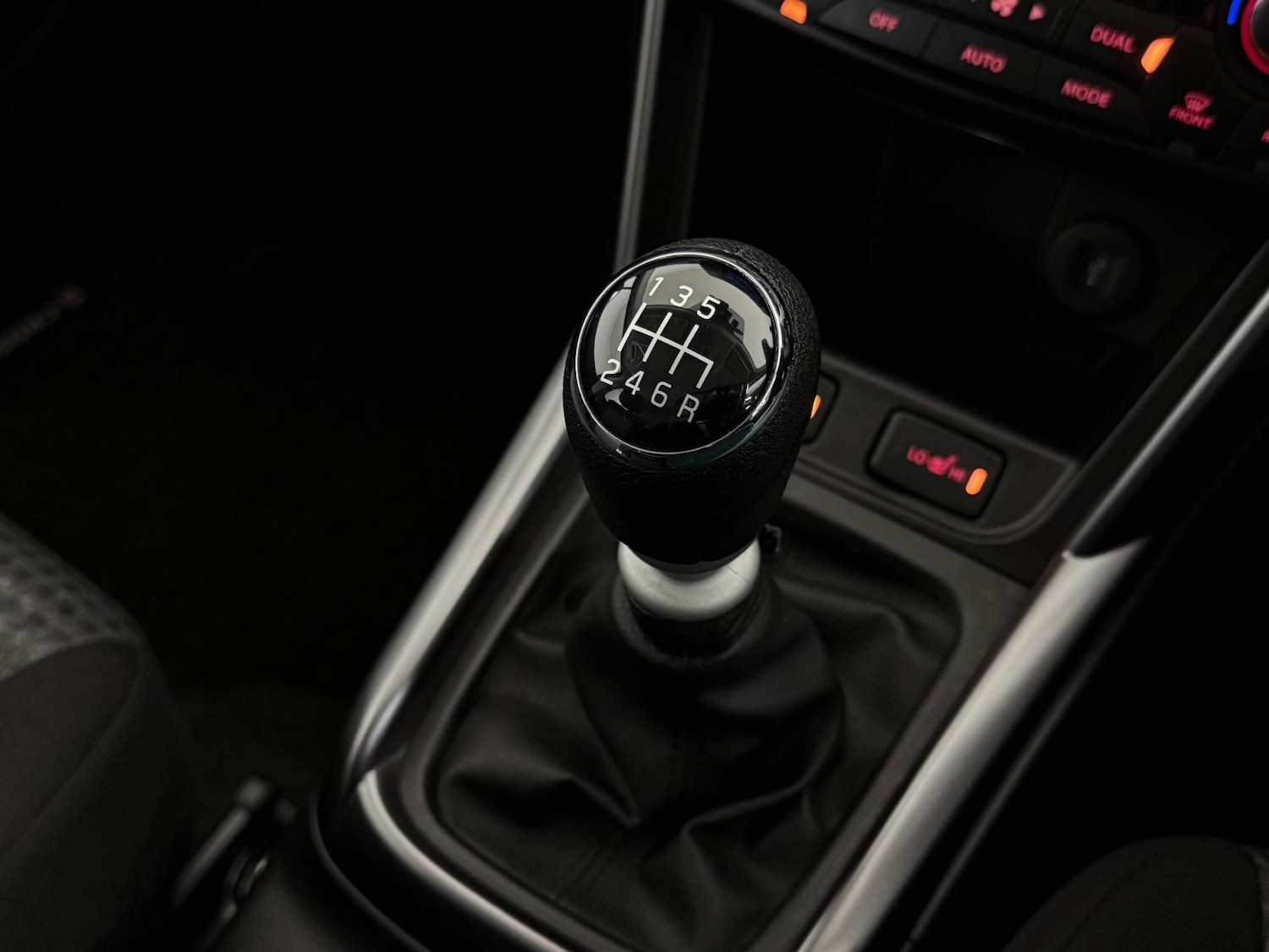 Used Suzuki SX4 S-Cross 2023 for sale - 76468555: Photo 40