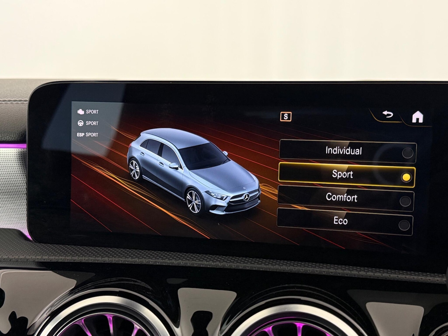 Used Mercedes-Benz A-Class 2022 for sale - 77260520: Photo 28