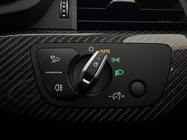 Used Audi RS4 Avant 2018 for sale - 74922397: Photo 30