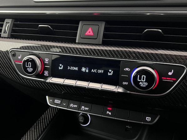Used Audi RS4 Avant 2018 for sale - 74922397: Photo 41