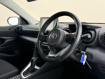 Used Toyota Yaris 2020 for sale - 78797402: Photo