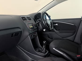 Used Volkswagen Polo 2017 for sale - 79699061: Photo