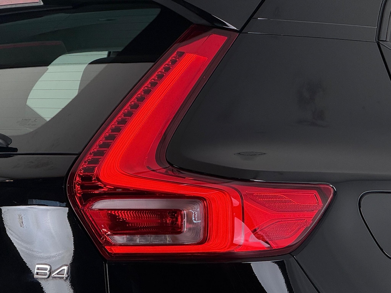 Used Volvo XC40 2021 for sale - 76468403: Photo 11