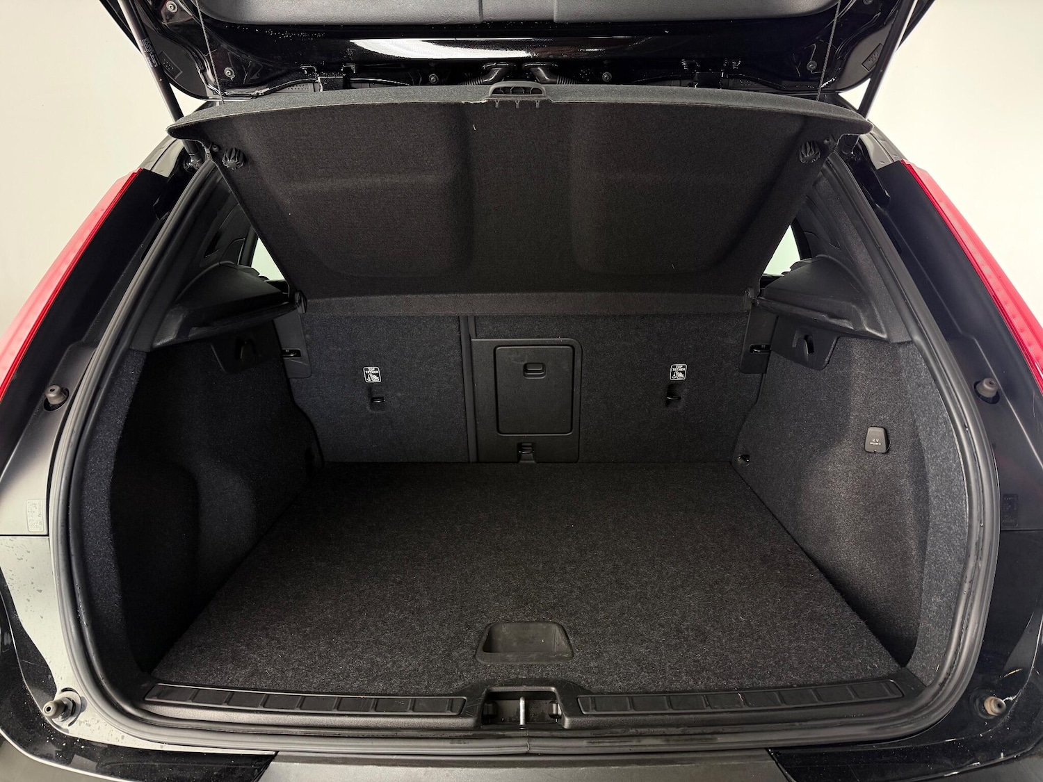 Used Volvo XC40 2021 for sale - 76468403: Photo 12