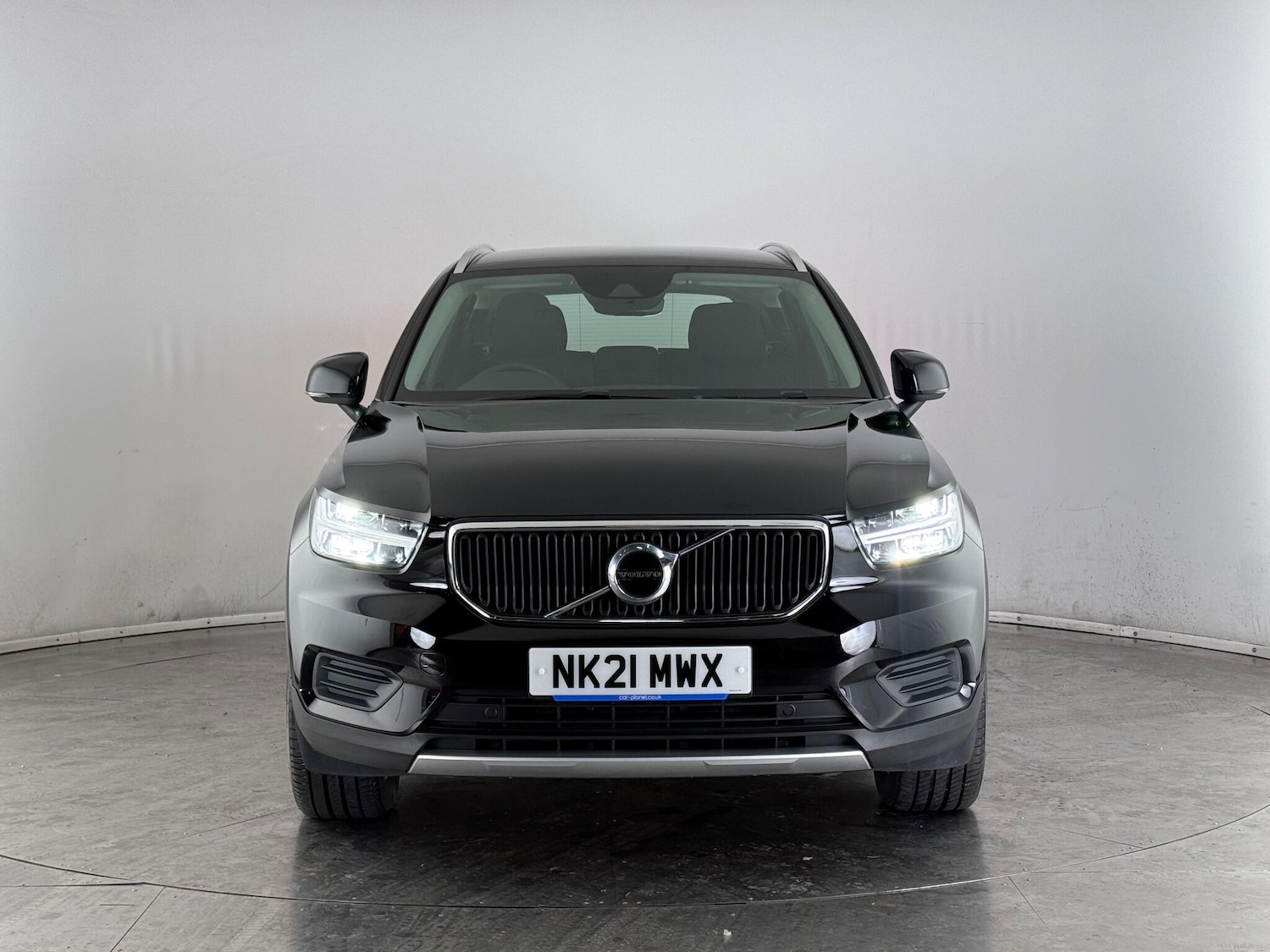 Used Volvo XC40 2021 for sale - 76468403: Photo 3