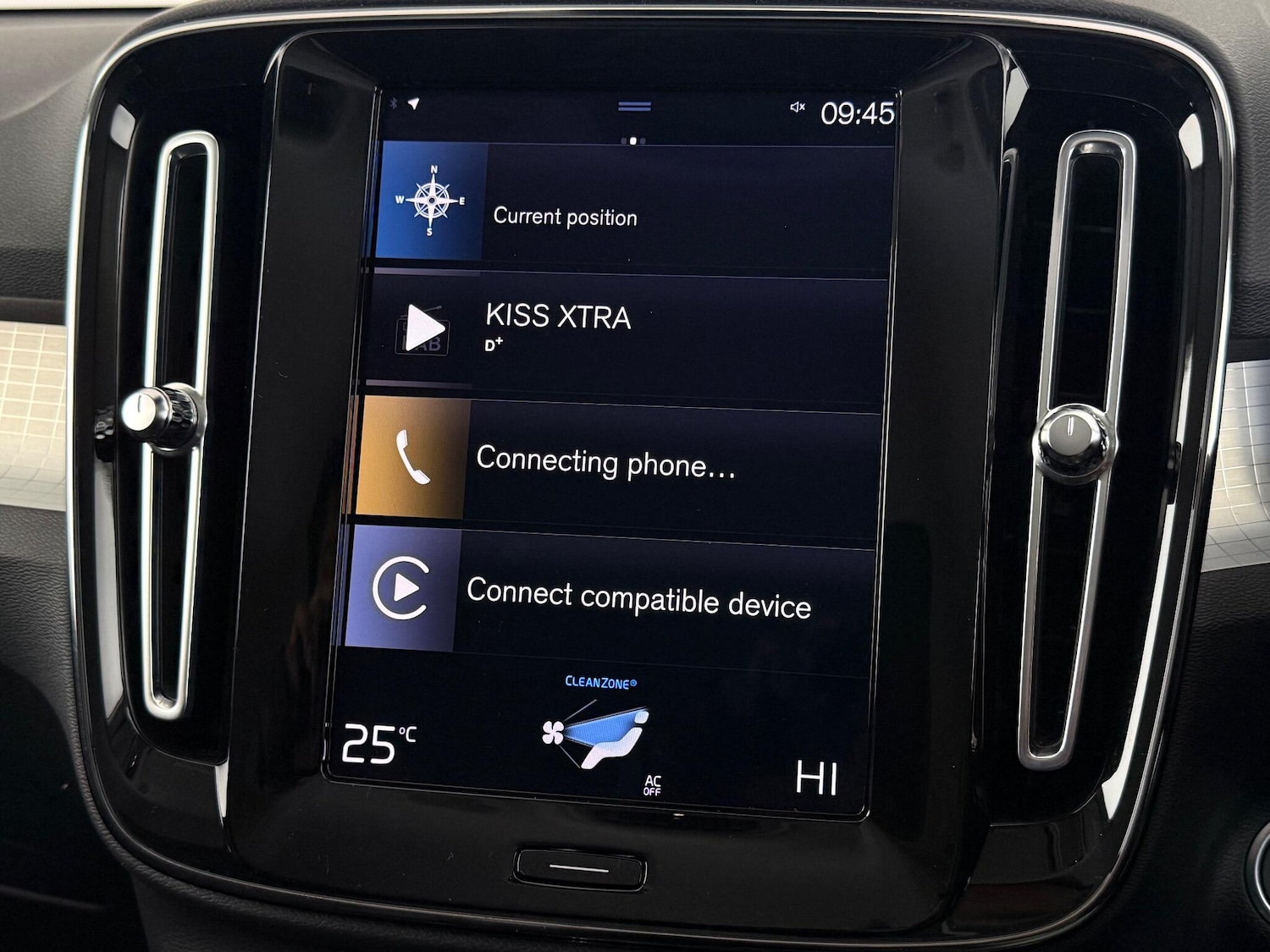 Used Volvo XC40 2021 for sale - 76468403: Photo 31