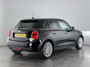 Used MINI Hatch 2018 for sale - 77222474: Photo