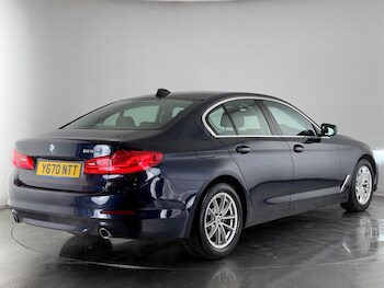 Used BMW 5 Series 2020 for sale - 77221811: Photo