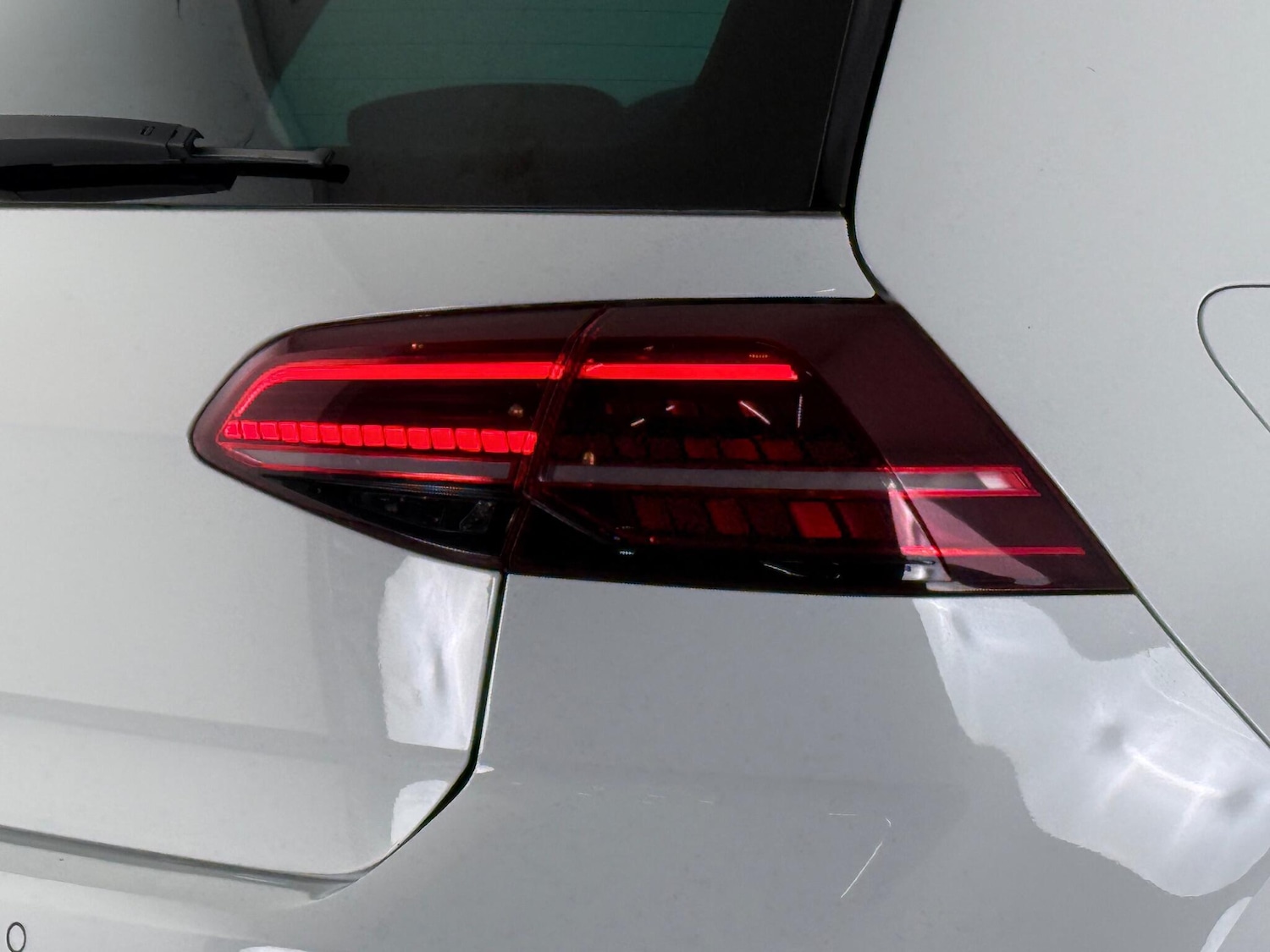 Used Volkswagen Golf 2017 for sale - 76823665: Photo 10