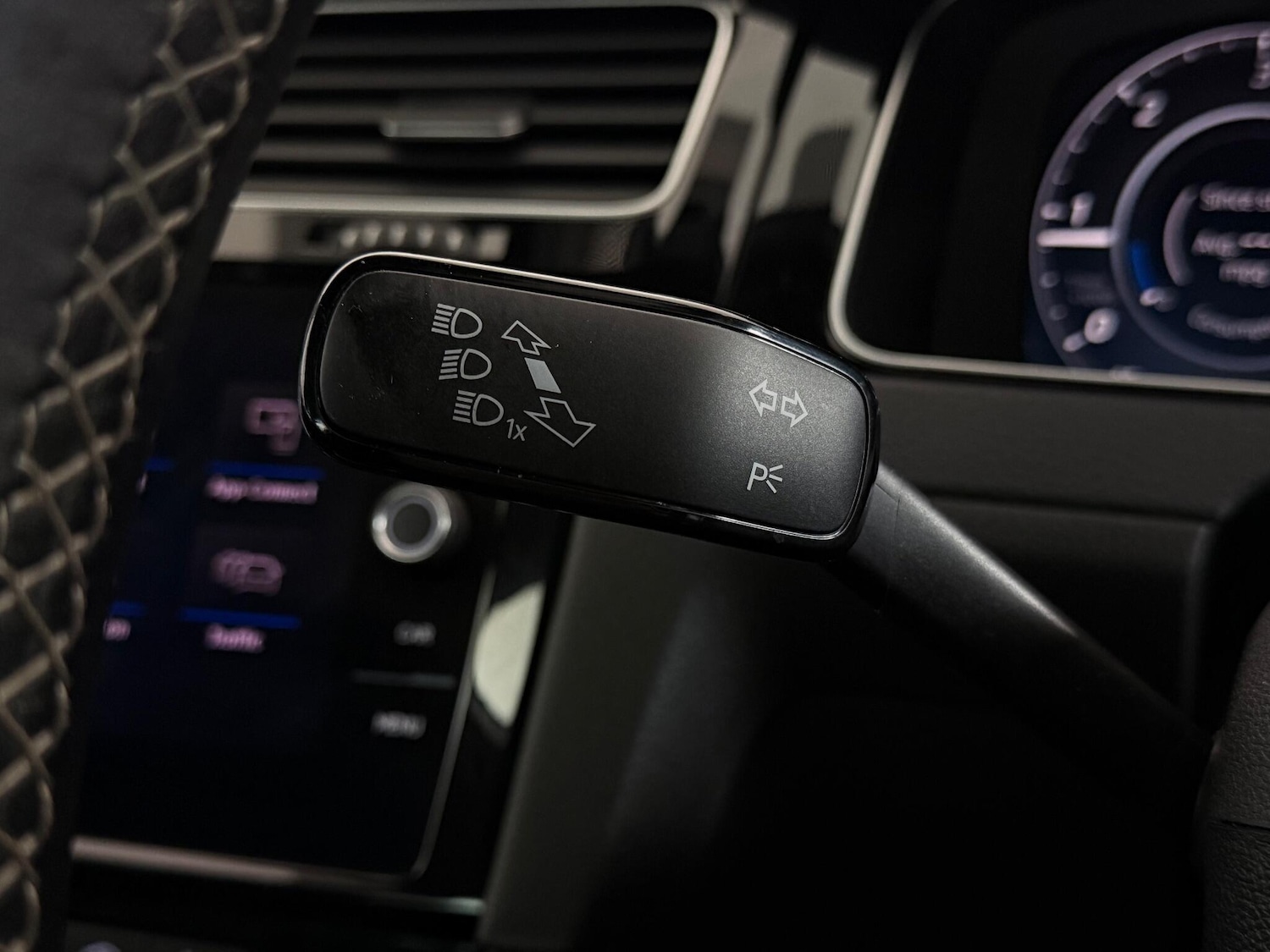 Used Volkswagen Golf 2017 for sale - 76823665: Photo 25