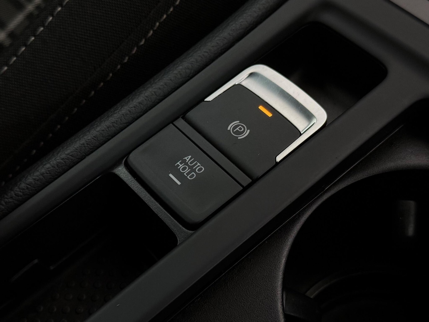 Used Volkswagen Golf 2017 for sale - 76823665: Photo 41