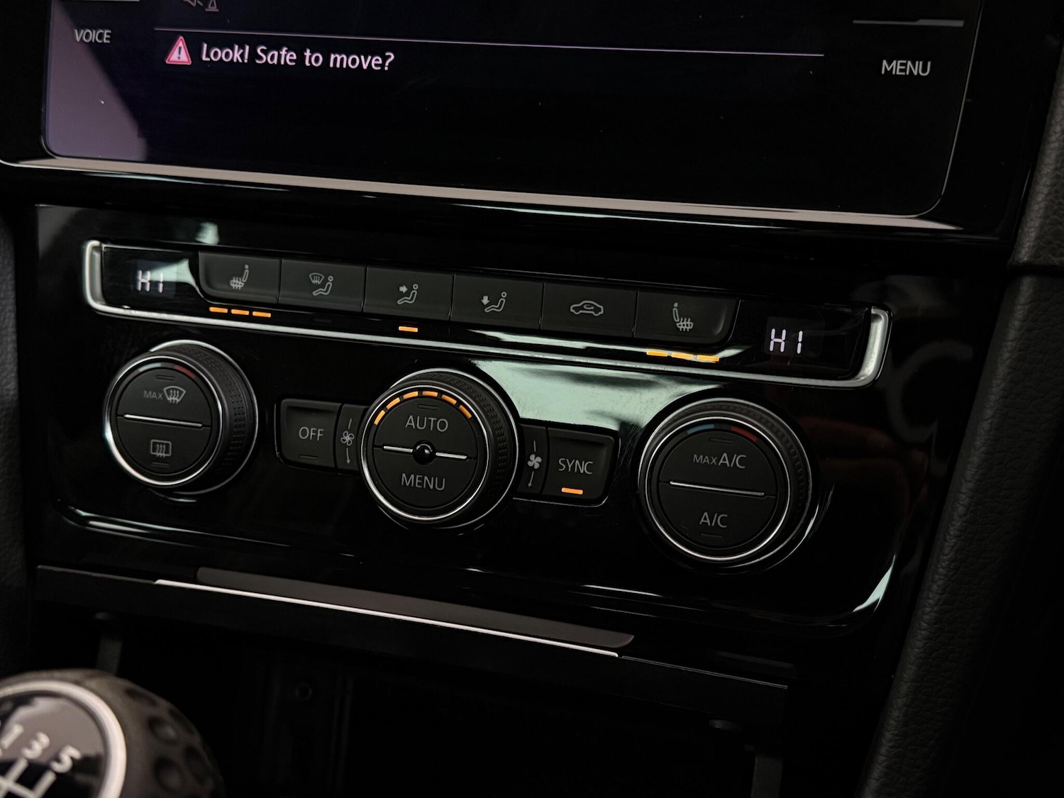 Used Volkswagen Golf 2017 for sale - 76823665: Photo 43