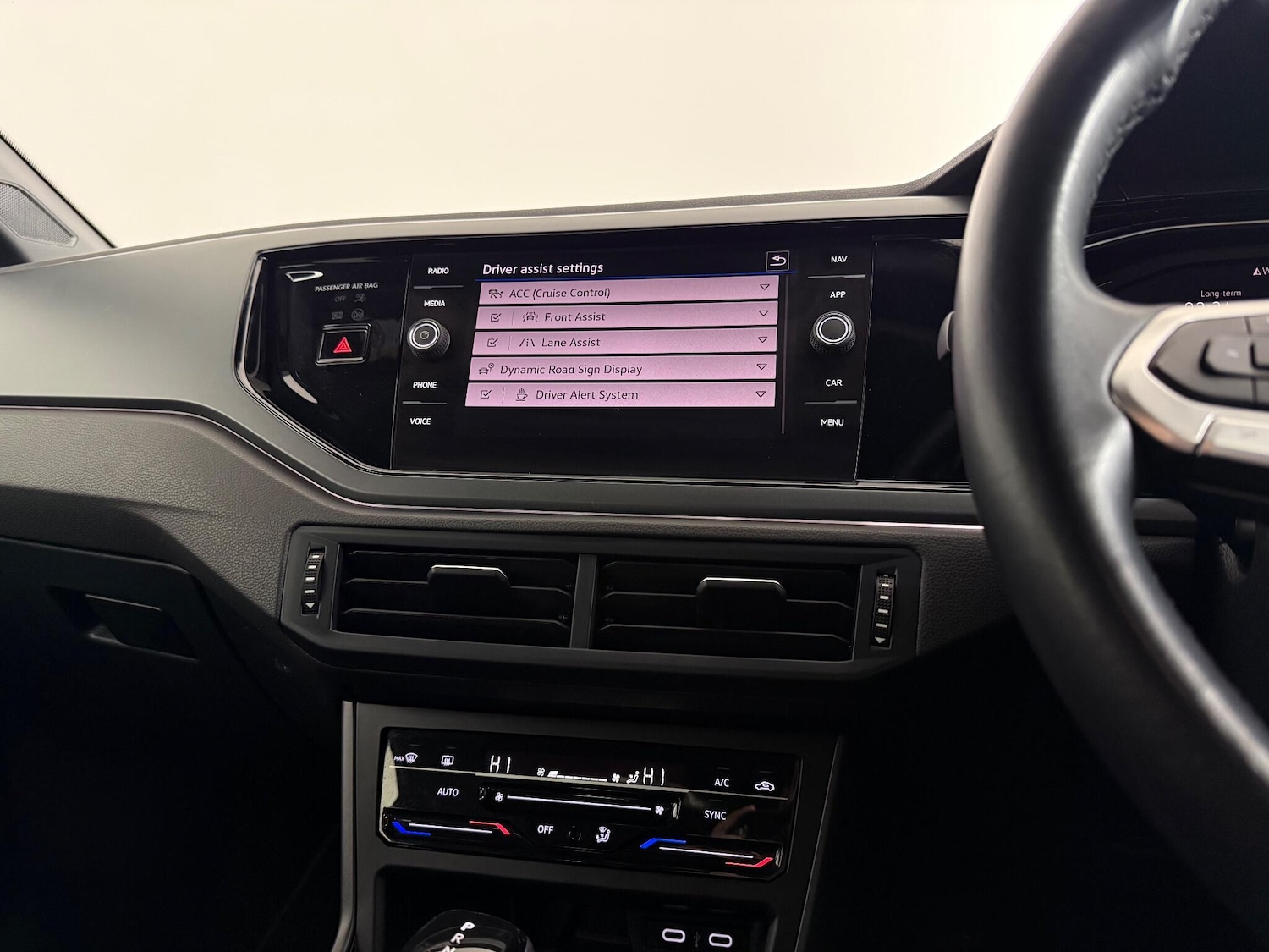 Used Volkswagen Polo 2022 for sale - 77181052: Photo 38