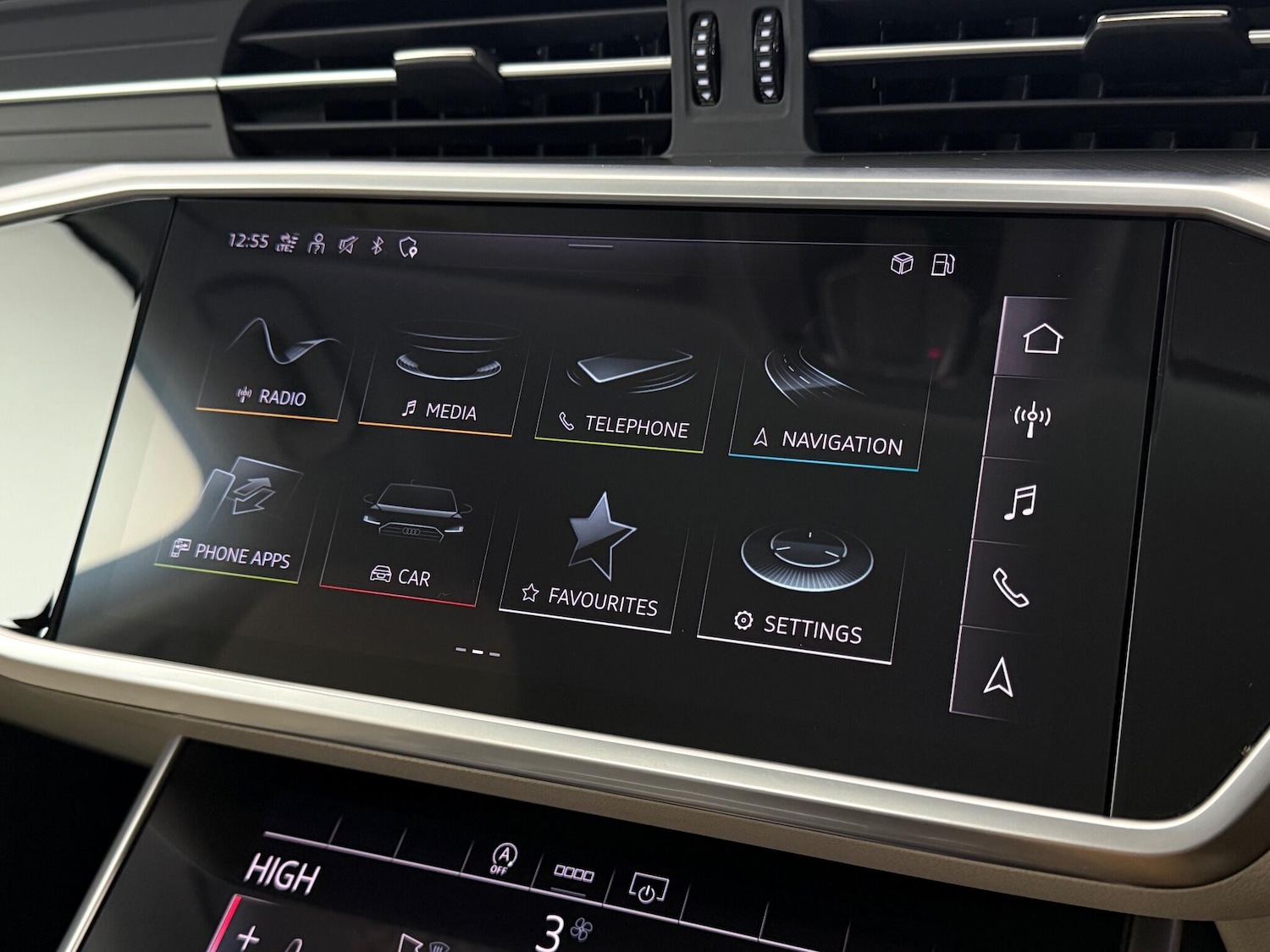 Used Audi A6 Saloon 2022 for sale - 77222370: Photo 26