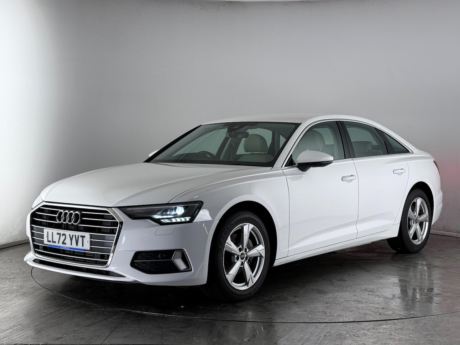 Used Audi A6 Saloon 2022 for sale - 77222370: Photo 3