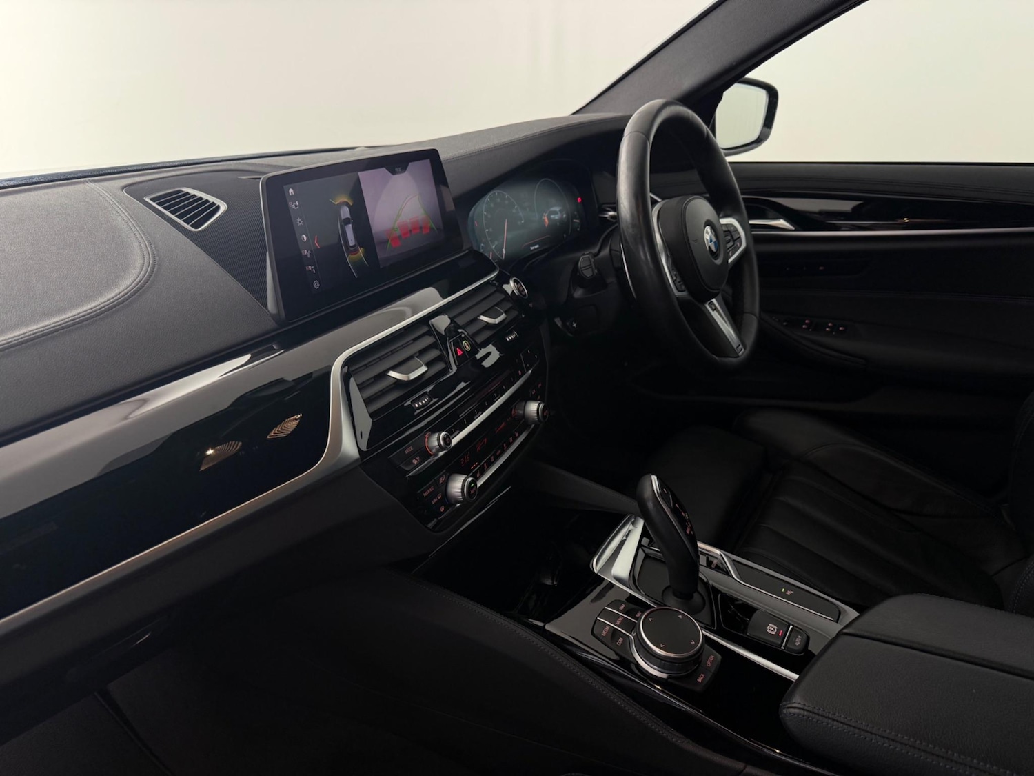 Used BMW 5 Series 2019 for sale - 76468144: Photo 17