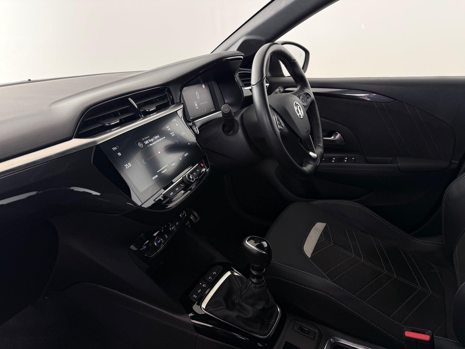 Used Vauxhall Corsa 2023 for sale - 76468618: Photo 17