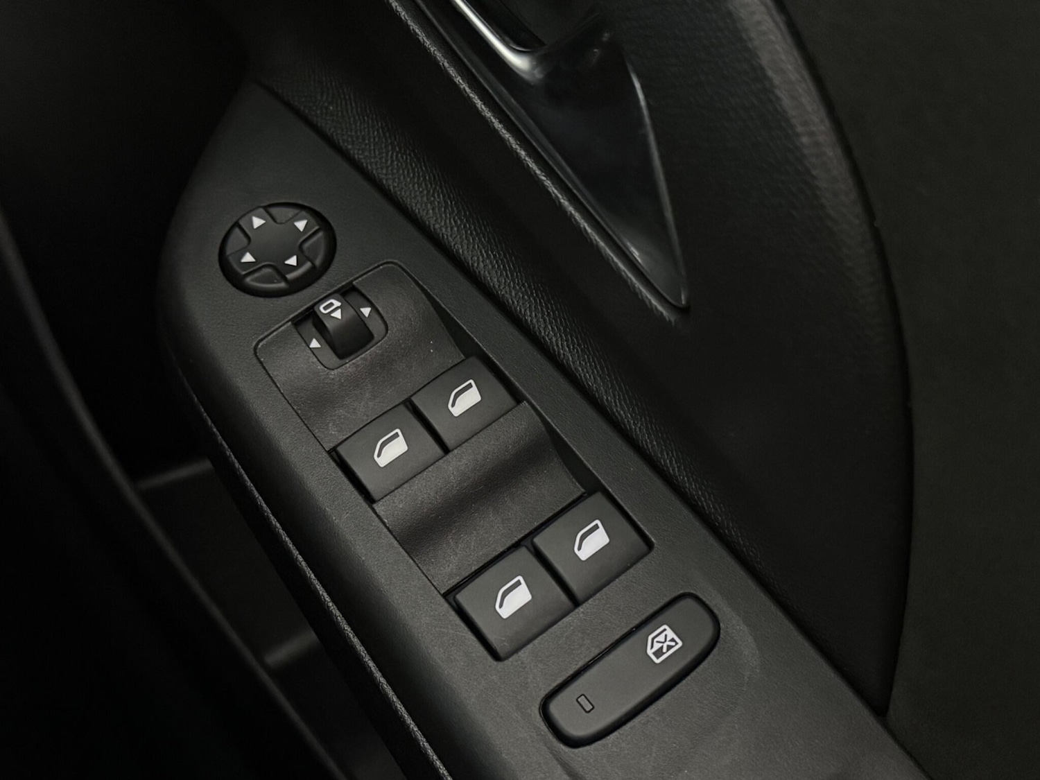 Used Vauxhall Corsa 2023 for sale - 77216761: Photo 18