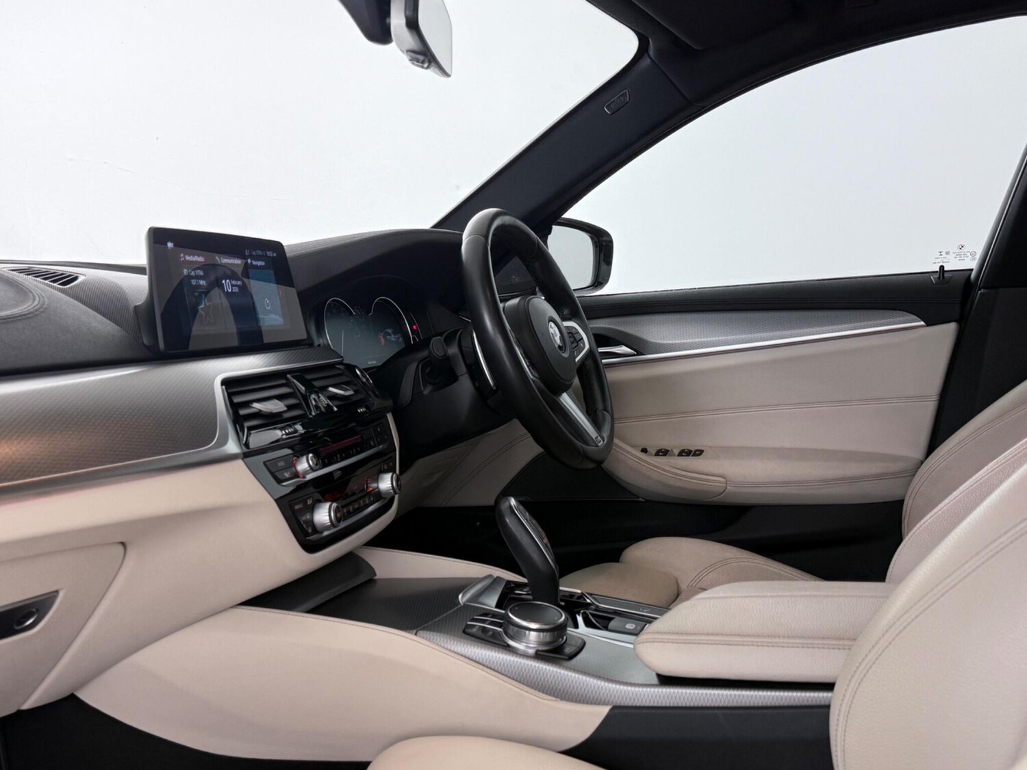 Used BMW 5 Series 2017 for sale - 77825322: Photo 13