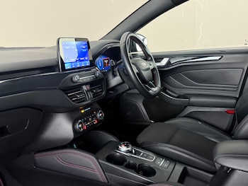 Used Ford Focus 2020 for sale - 79577476: Photo