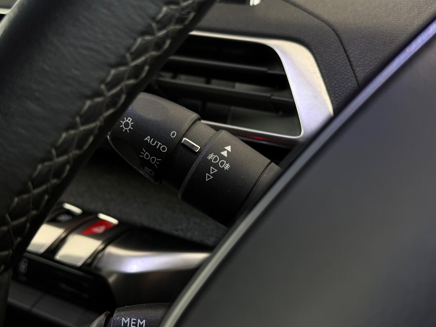 Used Peugeot 3008 2019 for sale - 77371843: Photo 17