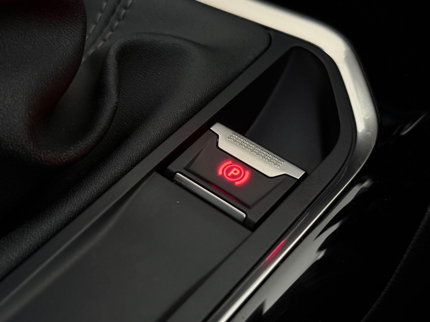 Used Peugeot 3008 2019 for sale - 77371843: Photo 30