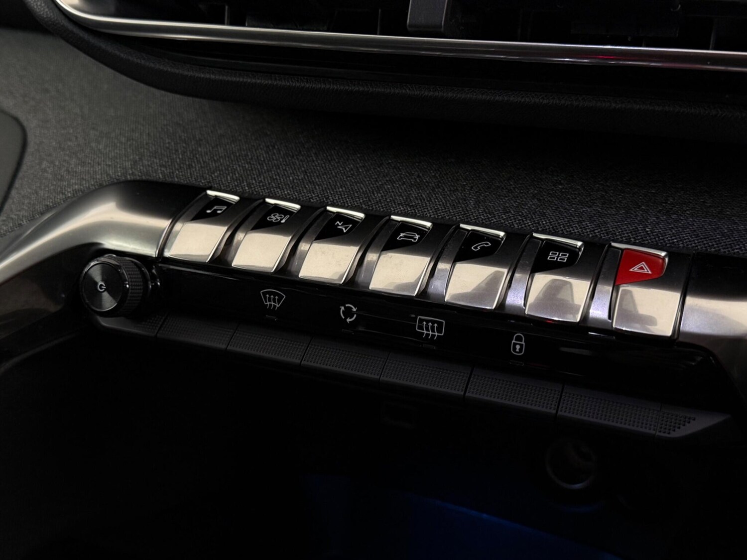 Used Peugeot 3008 2019 for sale - 77371843: Photo 31