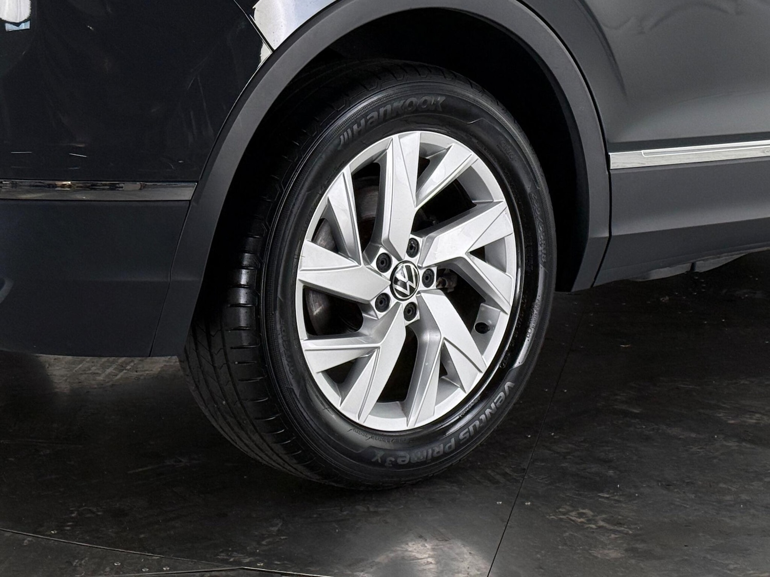 Used Volkswagen Tiguan 2020 for sale - 76468307: Photo 12