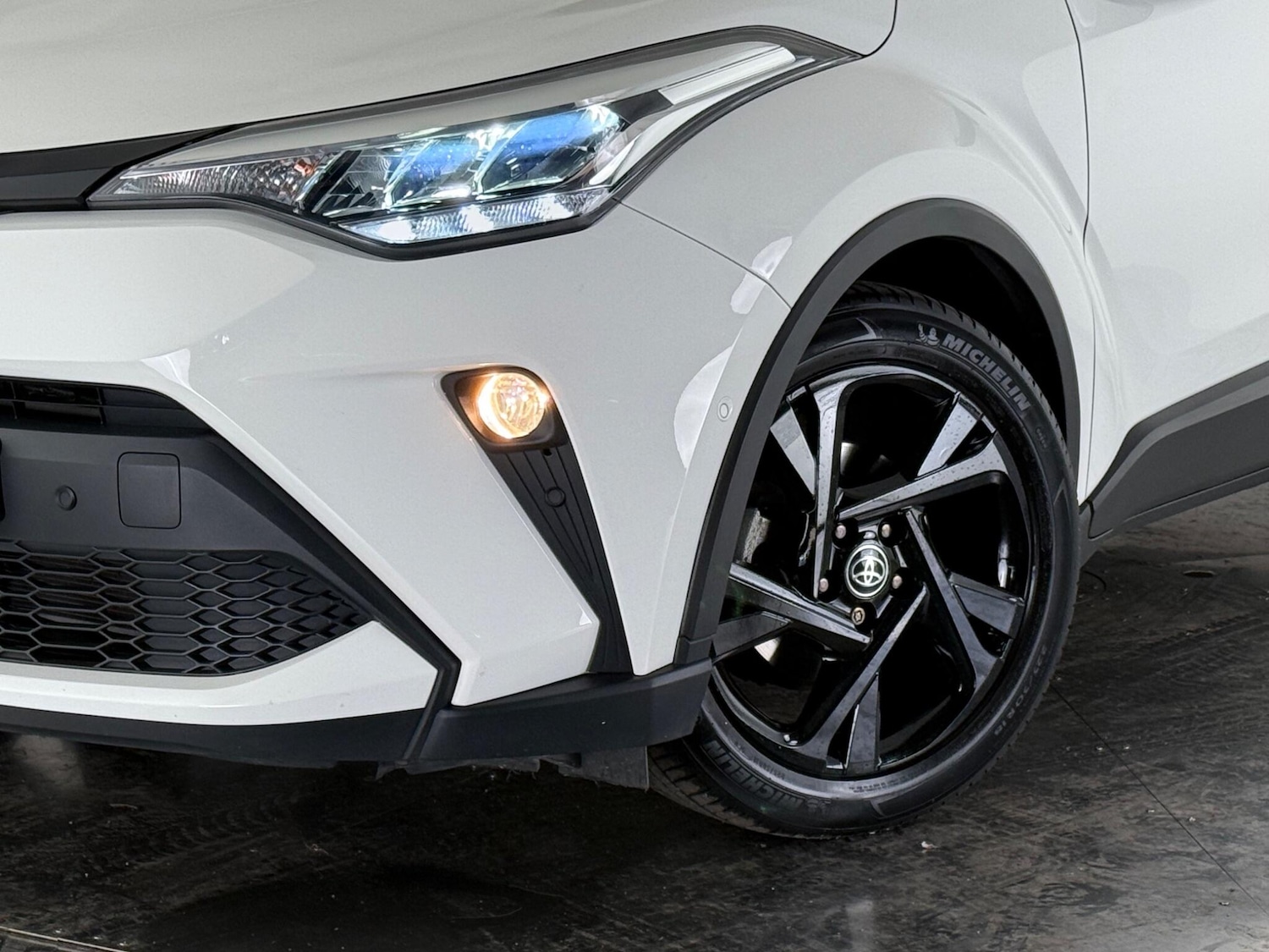 Used Toyota C-HR 2022 for sale - 76468761: Photo 46