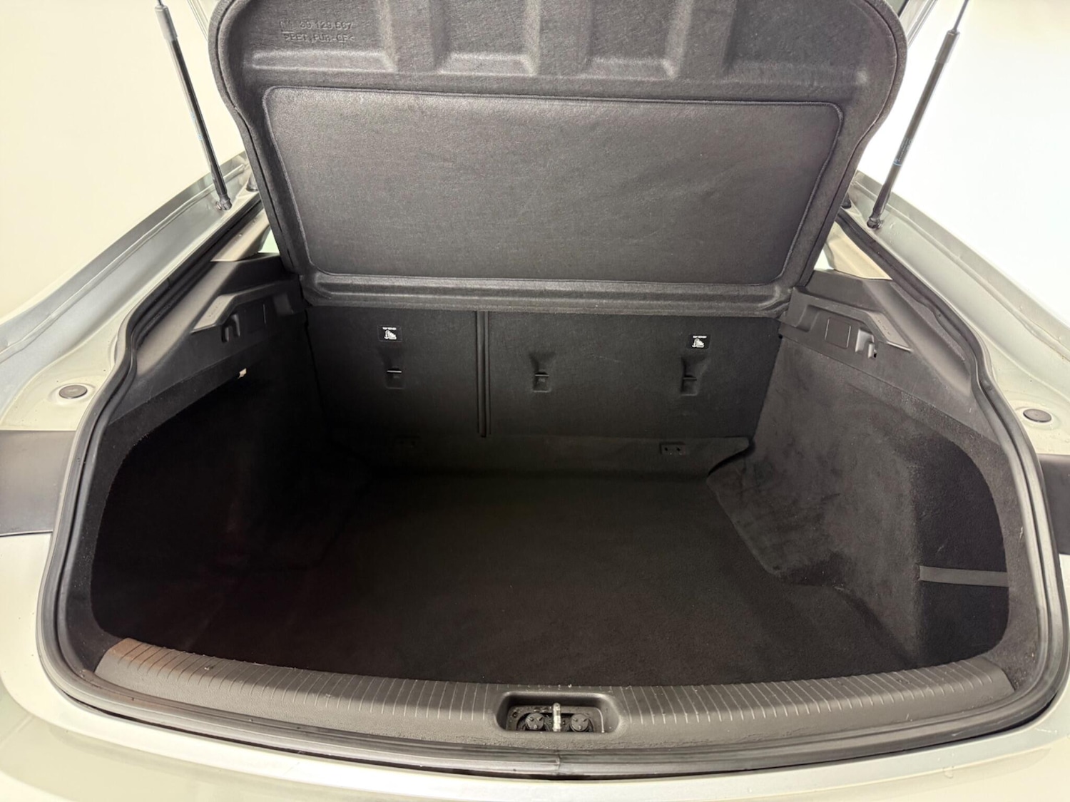 Used Vauxhall Insignia 2018 for sale - 77243652: Photo 9