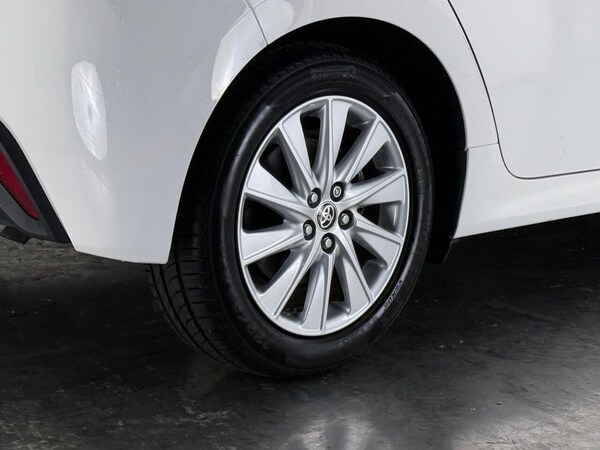 Used Toyota Yaris 2022 for sale - 76223641: Photo 12