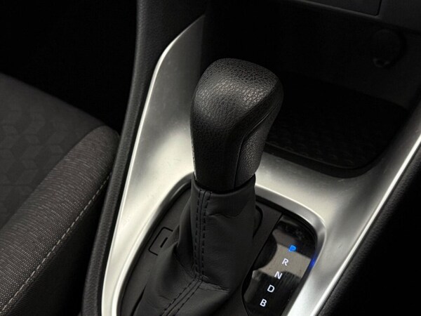 Used Toyota Yaris 2022 for sale - 76223641: Photo 37