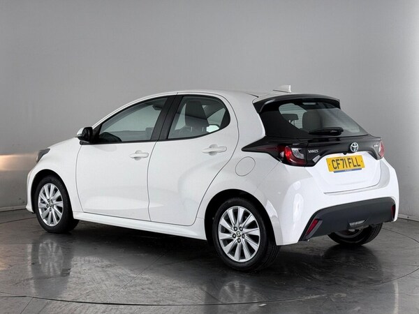 Used Toyota Yaris 2022 for sale - 76223641: Photo 4