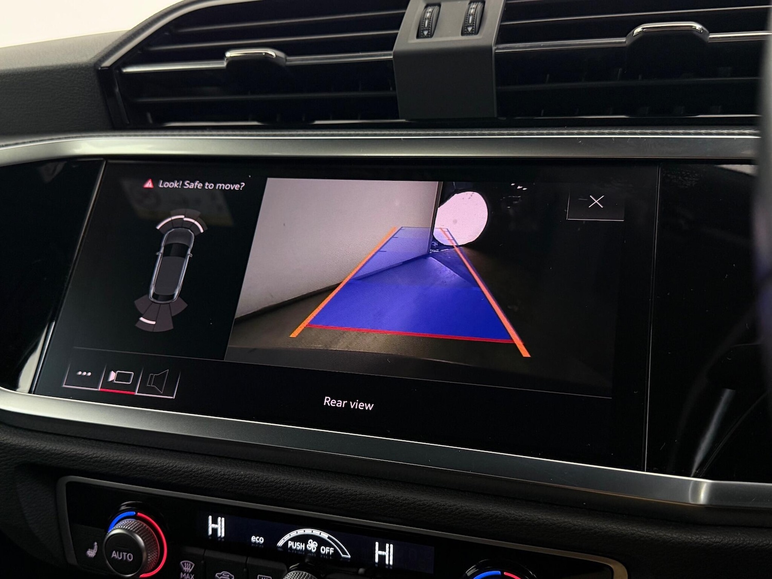 Used Audi Q3 2020 for sale - 77181361: Photo 30