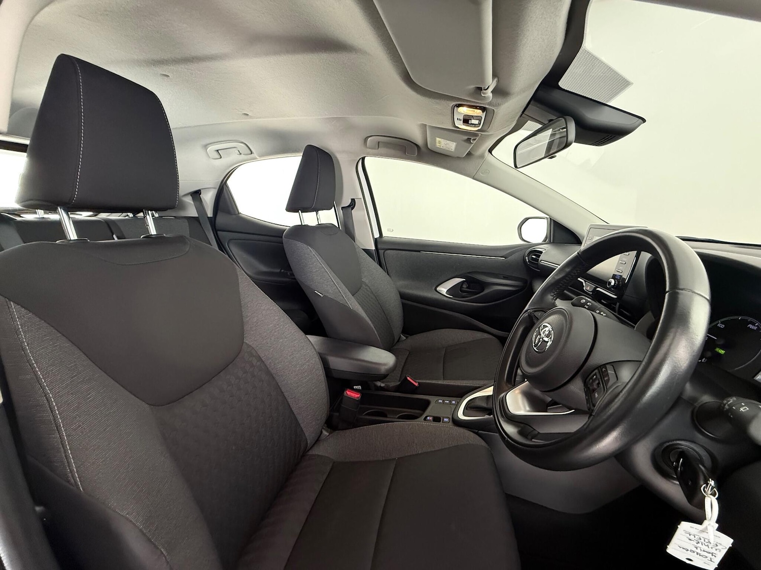 Used Toyota Yaris 2022 for sale - 77216559: Photo 12