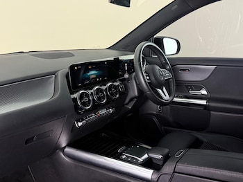 Used Mercedes-Benz GLA 2020 for sale - 78574200: Photo