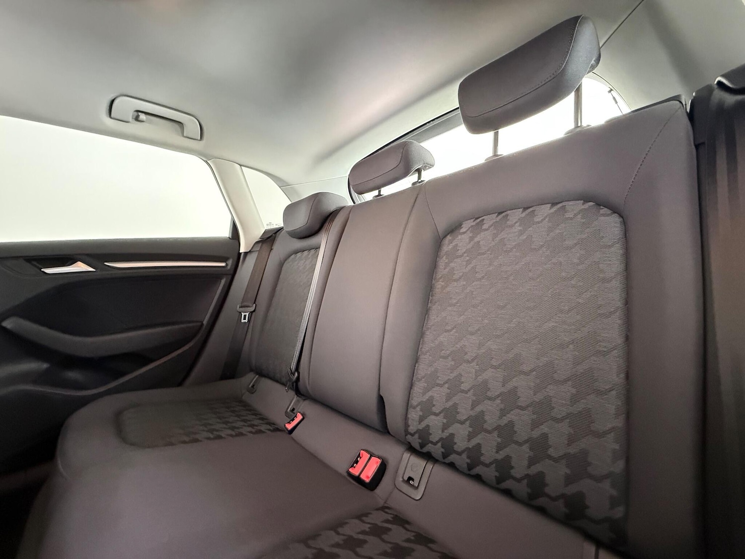 Used Audi A3 2016 for sale - 77715975: Photo 13